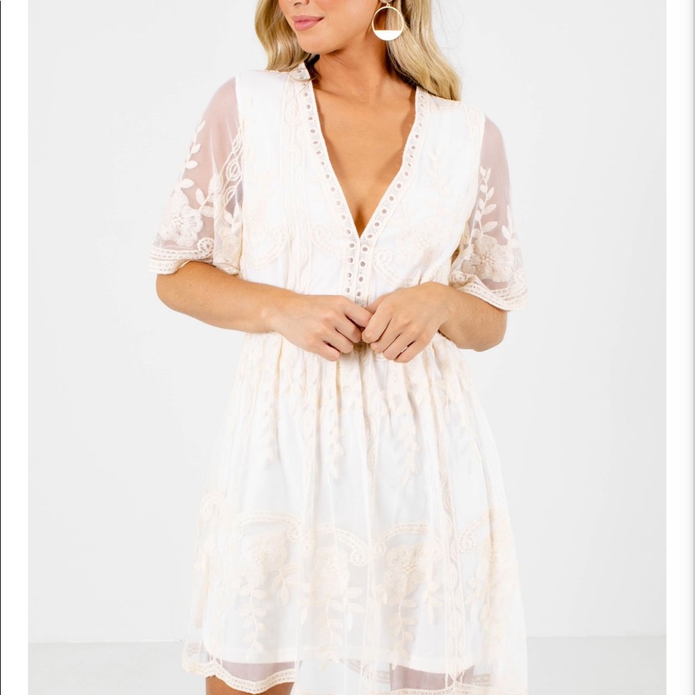 White lace boho dress